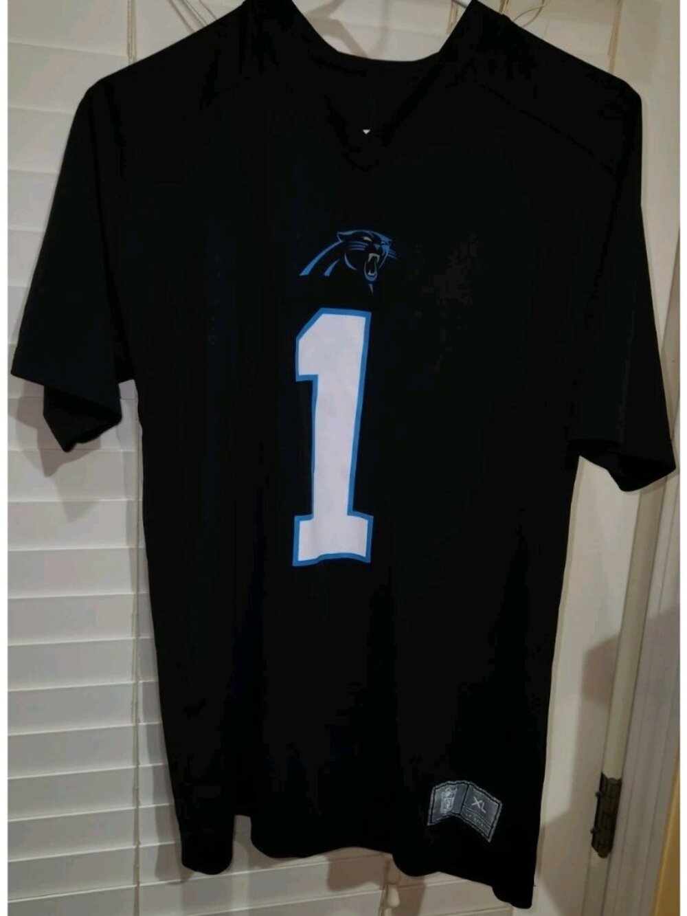 Cam Newton #1 Carolina Panthers Youth XL NFL Team Apparel Jersey Black